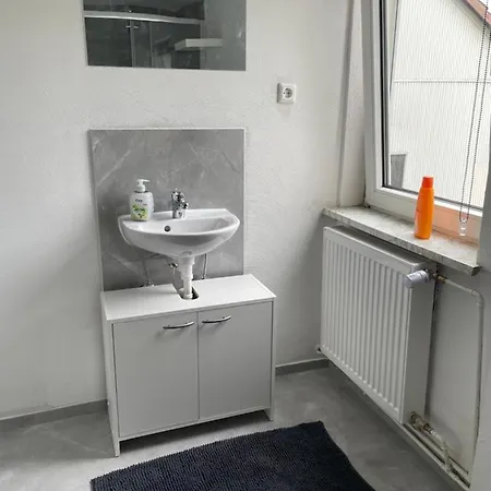 Monteurwohnungen Zentral Lll Apartment *